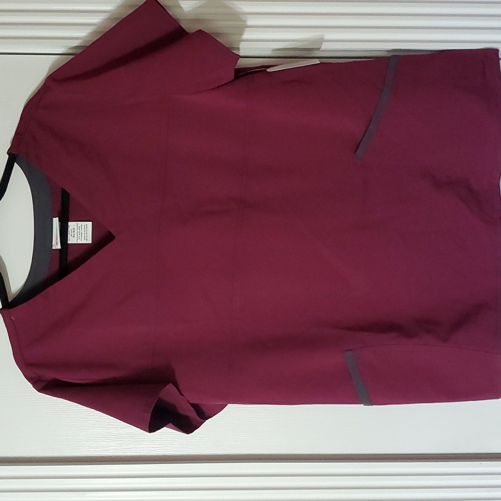 Scrubstar scrub top size xl